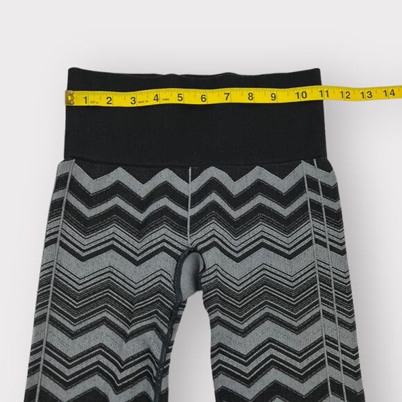 Lululemon Ebb To Street Pant in Heathered Slate Size 4 - Picture 6 of 8